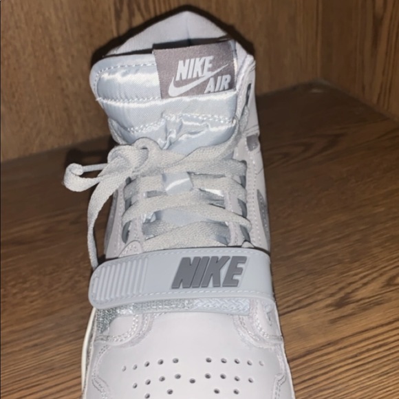 Jordan Legacy 312 Wolf Grey main image 4